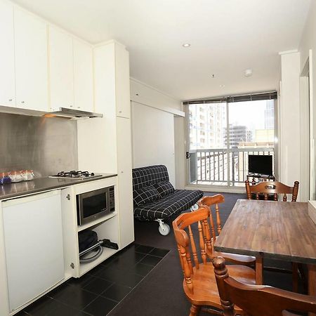 2 Beds 1 Bath Beside Qv Melbourne Apartment Exterior photo