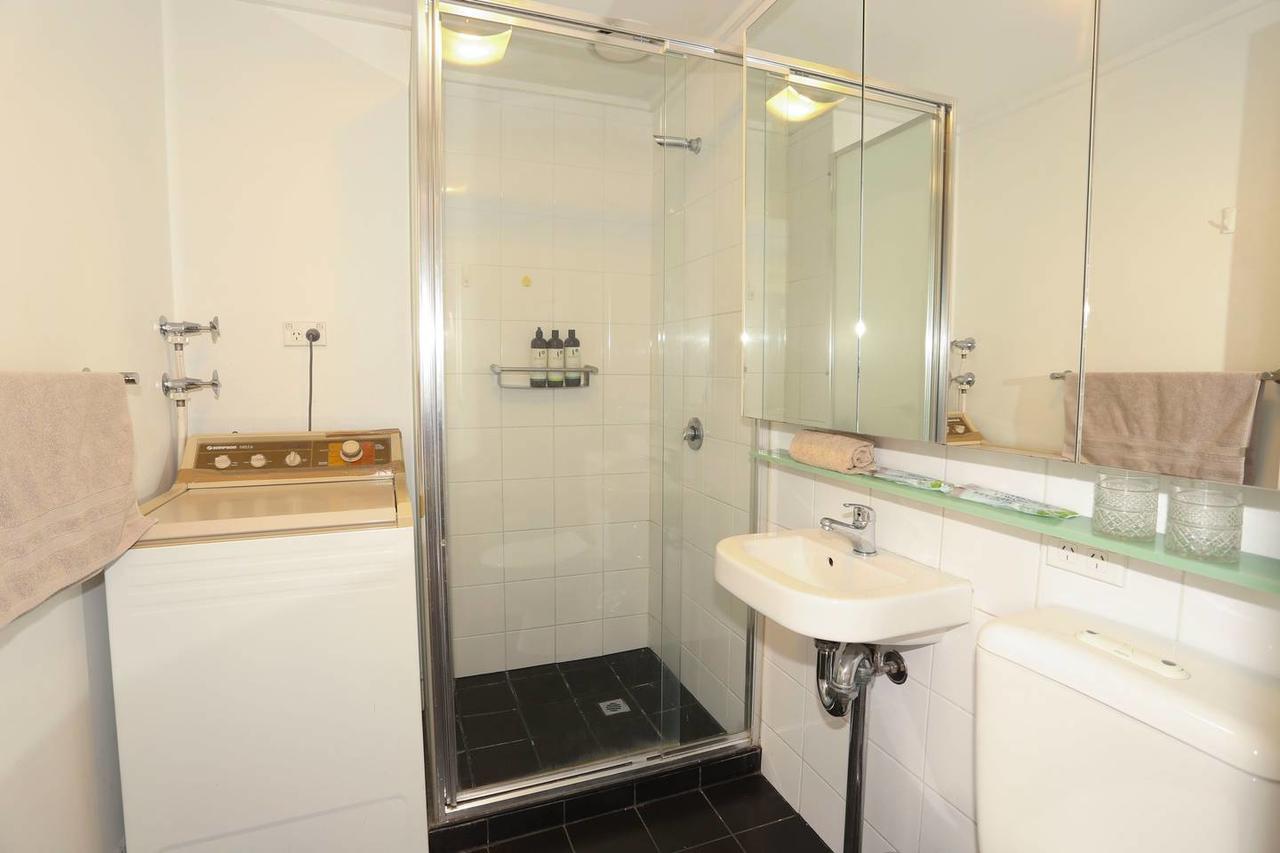 2 Beds 1 Bath Beside Qv Melbourne Apartment Exterior photo